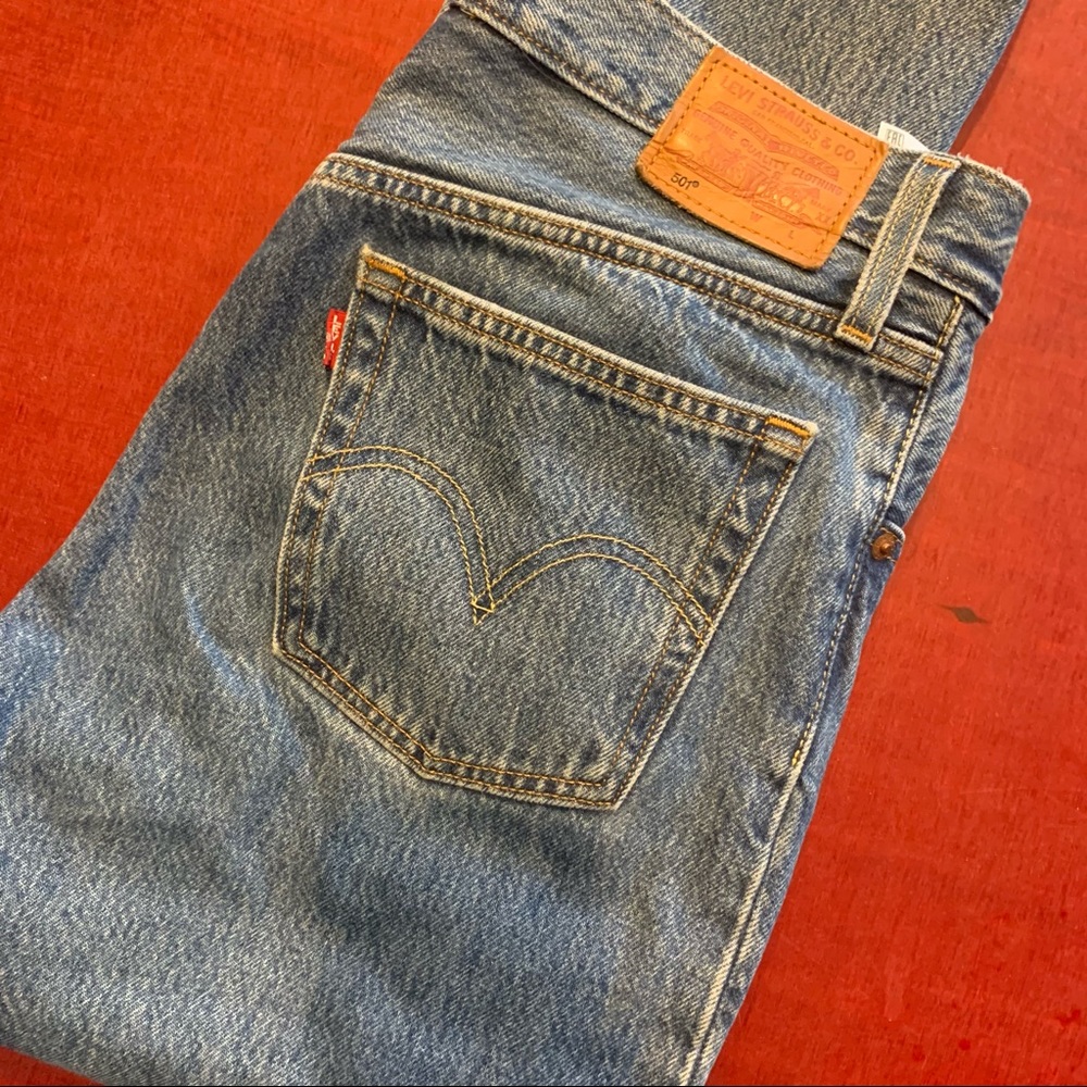Women’s Levis 501 Jeans - W27 L28
